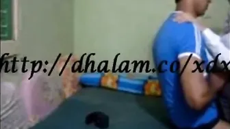 مراهقة محجبة بيضاء زي اللبن تتناك بعد الكلية في بيت مهجور - سكس مصري